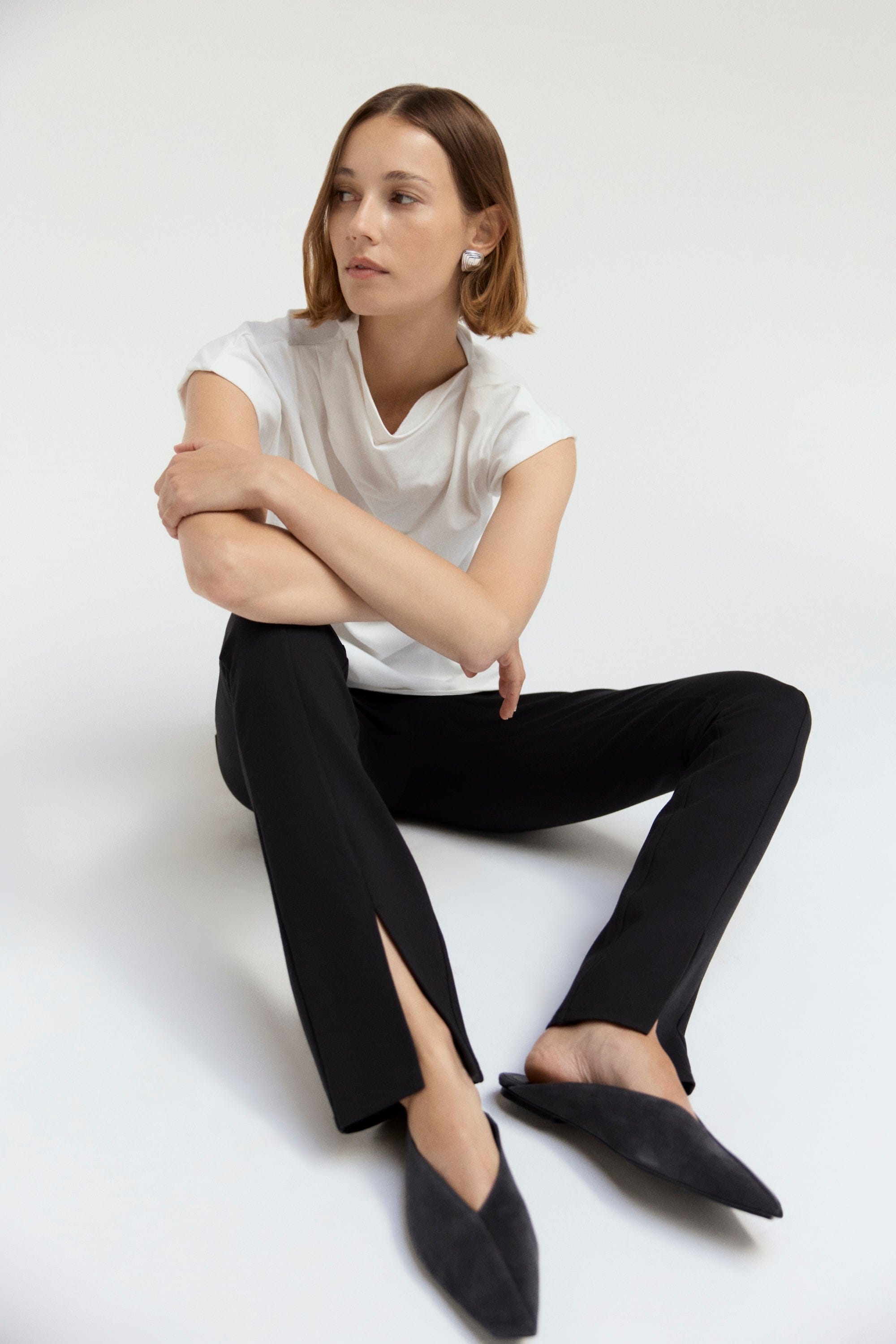 Cass Front-Split Ponte Pant in Black | Modern Citizen