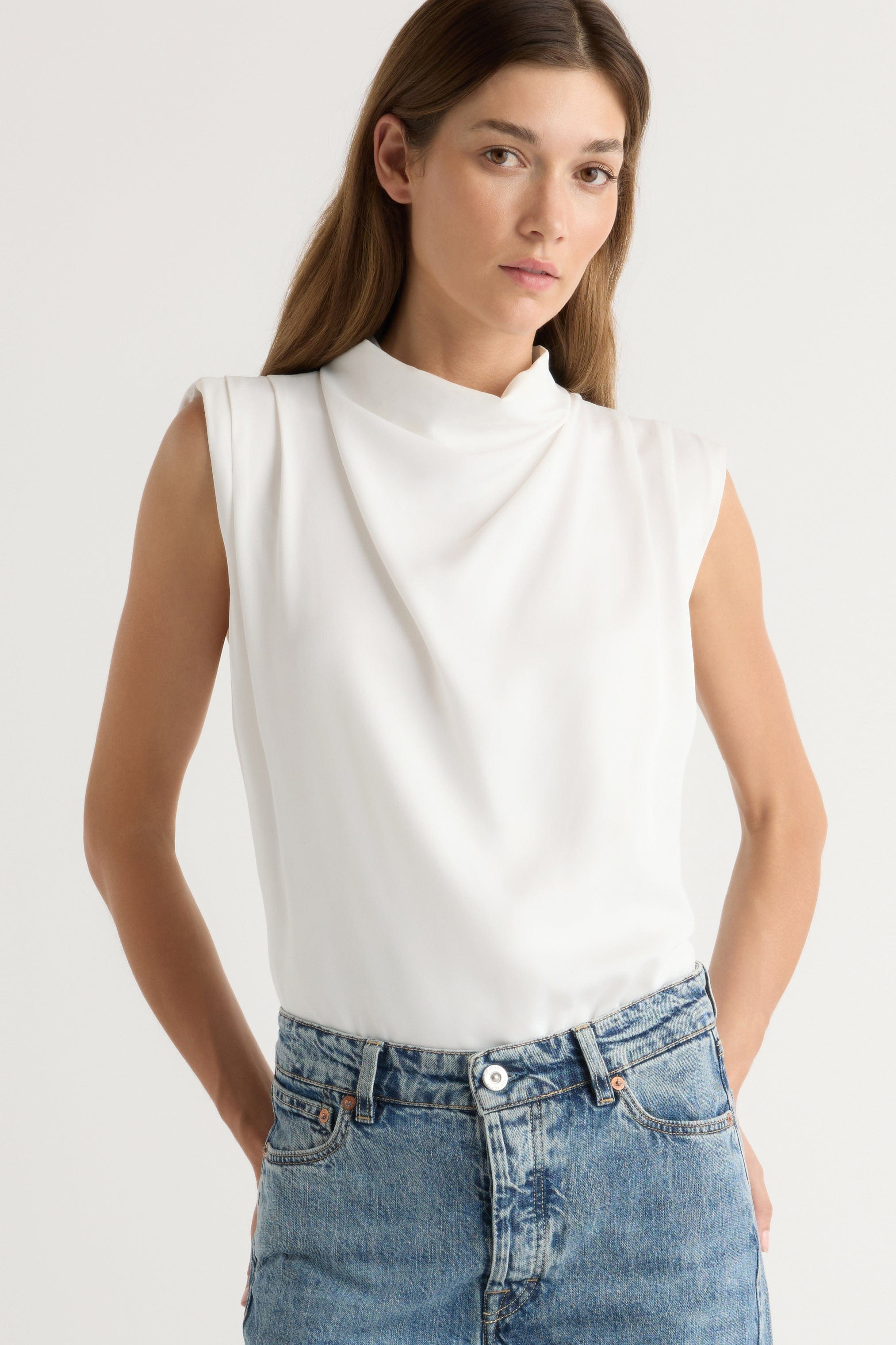売れ筋商品|||イザックミズラヒ カットソー トップス レディース Women's Mock Neck Elbow Tee Ivory Ivory Striped Mock Neck Bodysuit - Sleeveless Bodysuit - Top