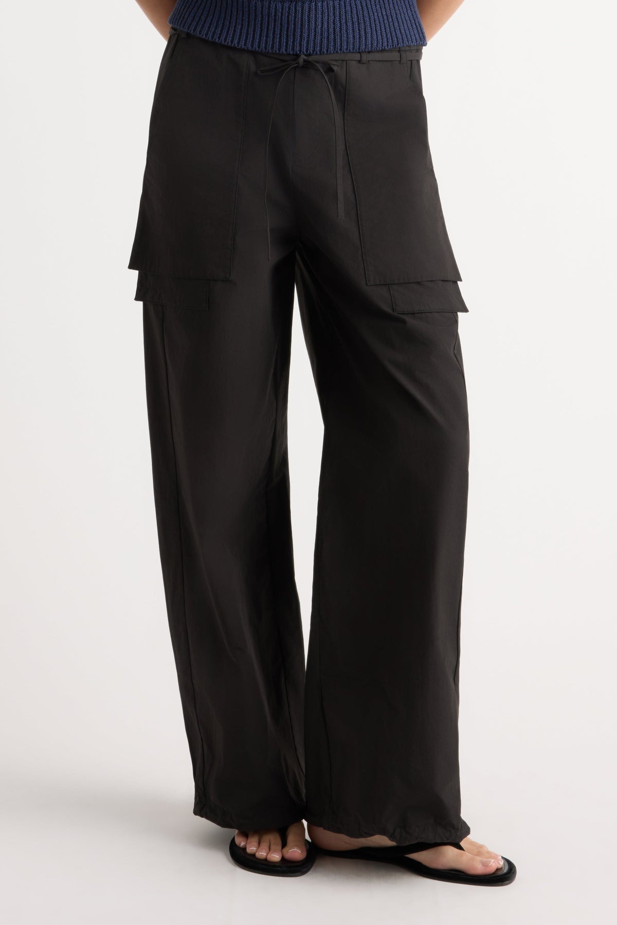 Bekah Exposed-Pocket Cotton Pant