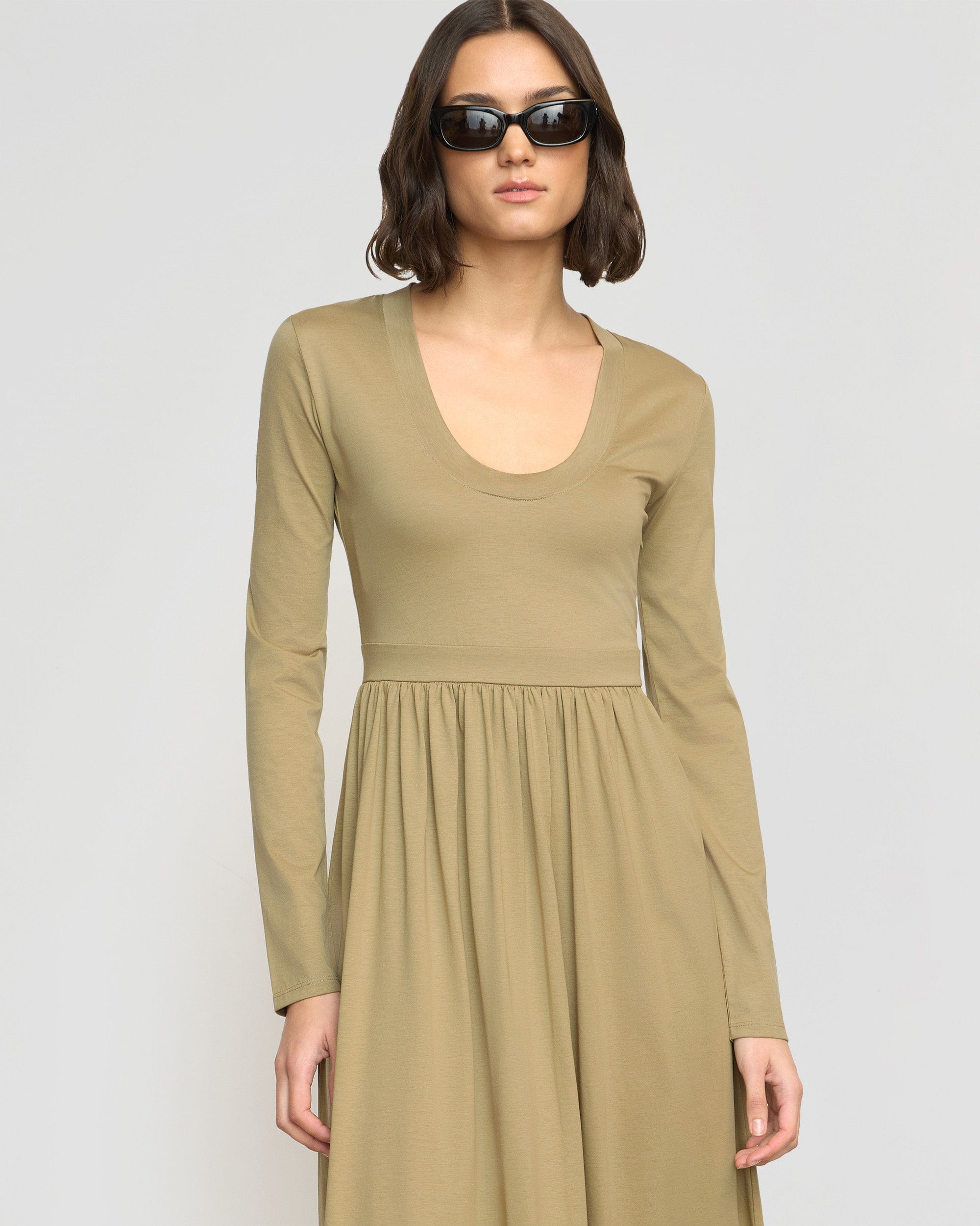 Cherie U-Neck Jersey Dress Cherie U-Neck Jersey Dress