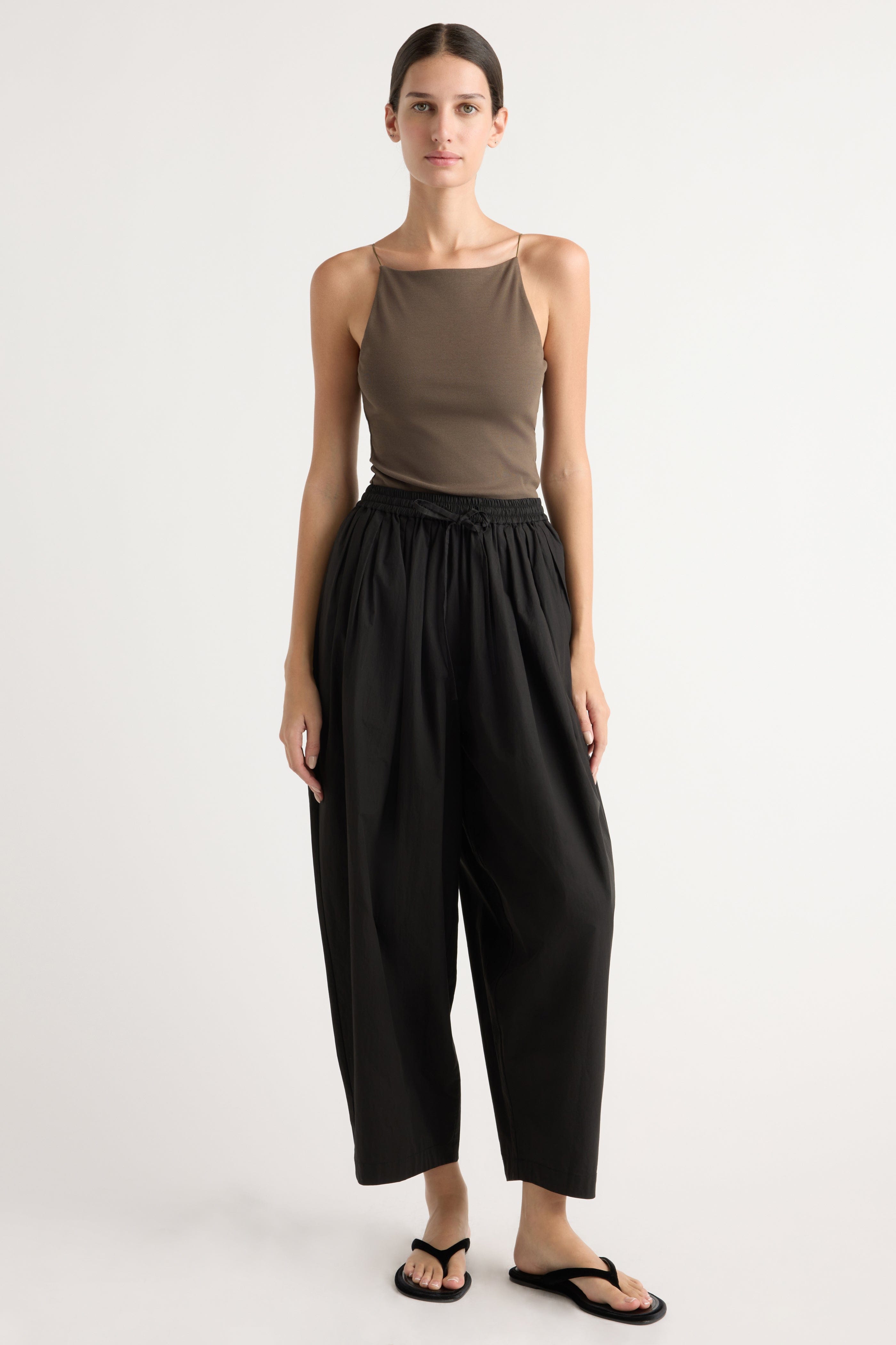 Dalma Wide-Leg Balloon Pant