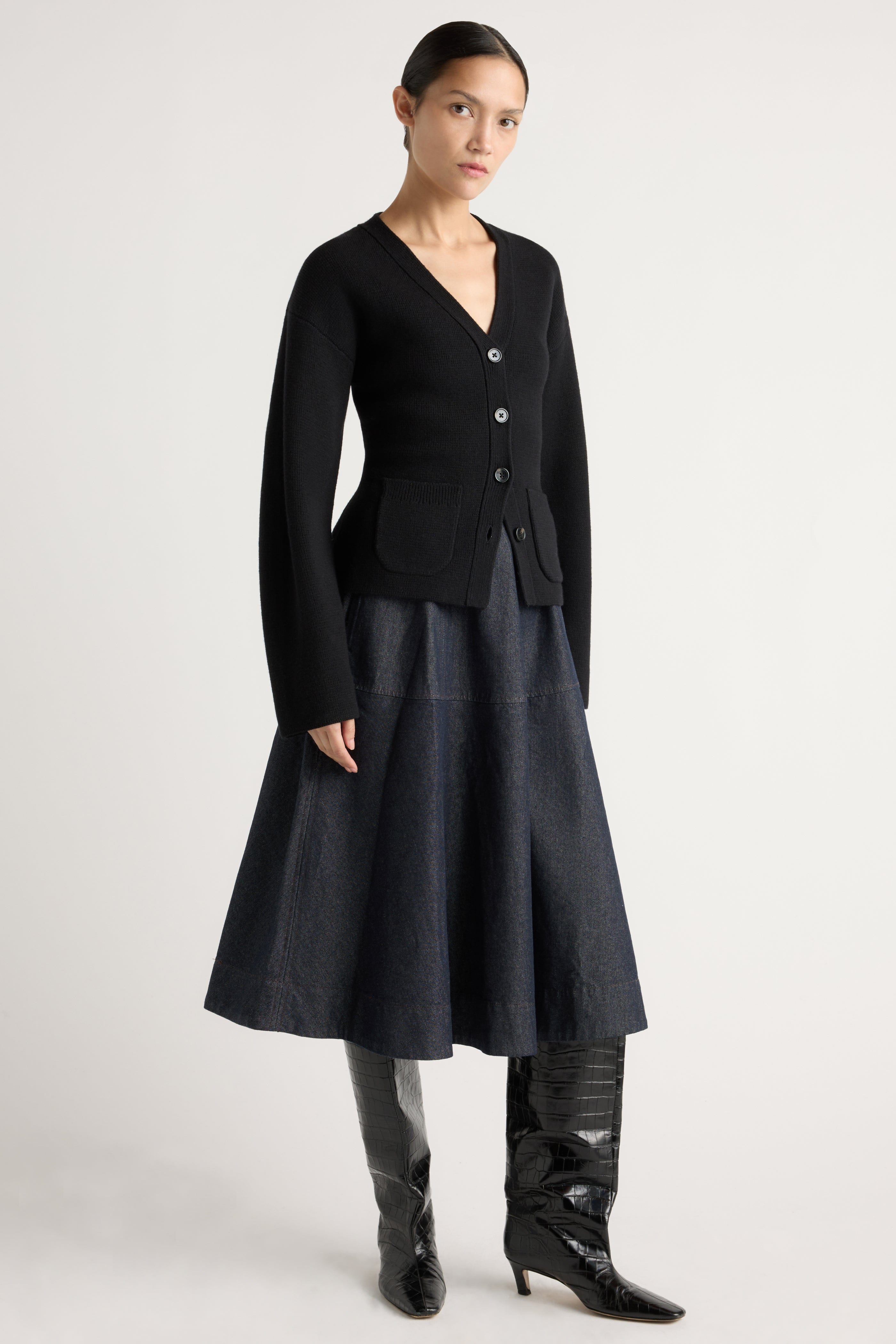 美品✨ オローネ ノーカラーカットソー カーディガン ブラック OVERSIZED V-NECK CARDIGAN オーバーサイズVネックカーディガン