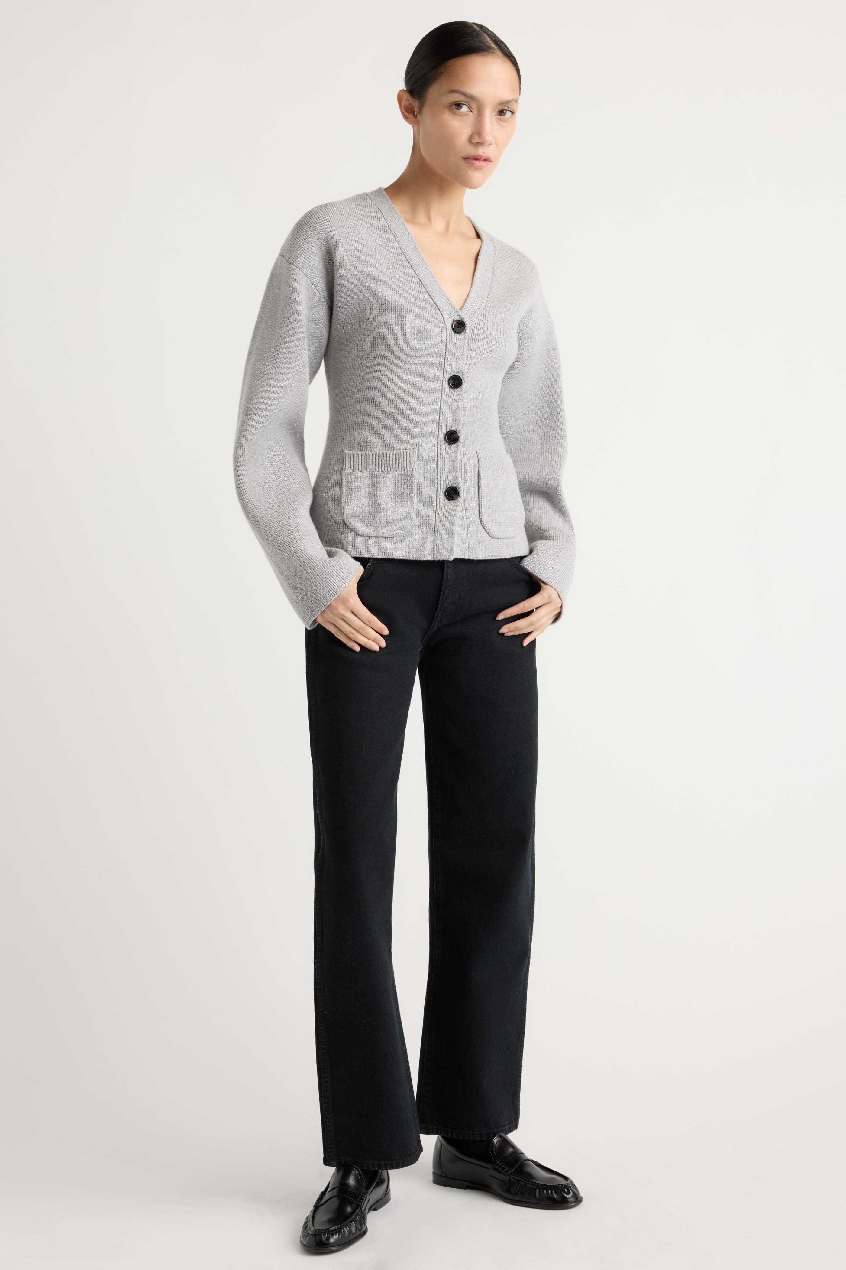 Elinor Organic Cotton-Wool V-Neck Cardigan