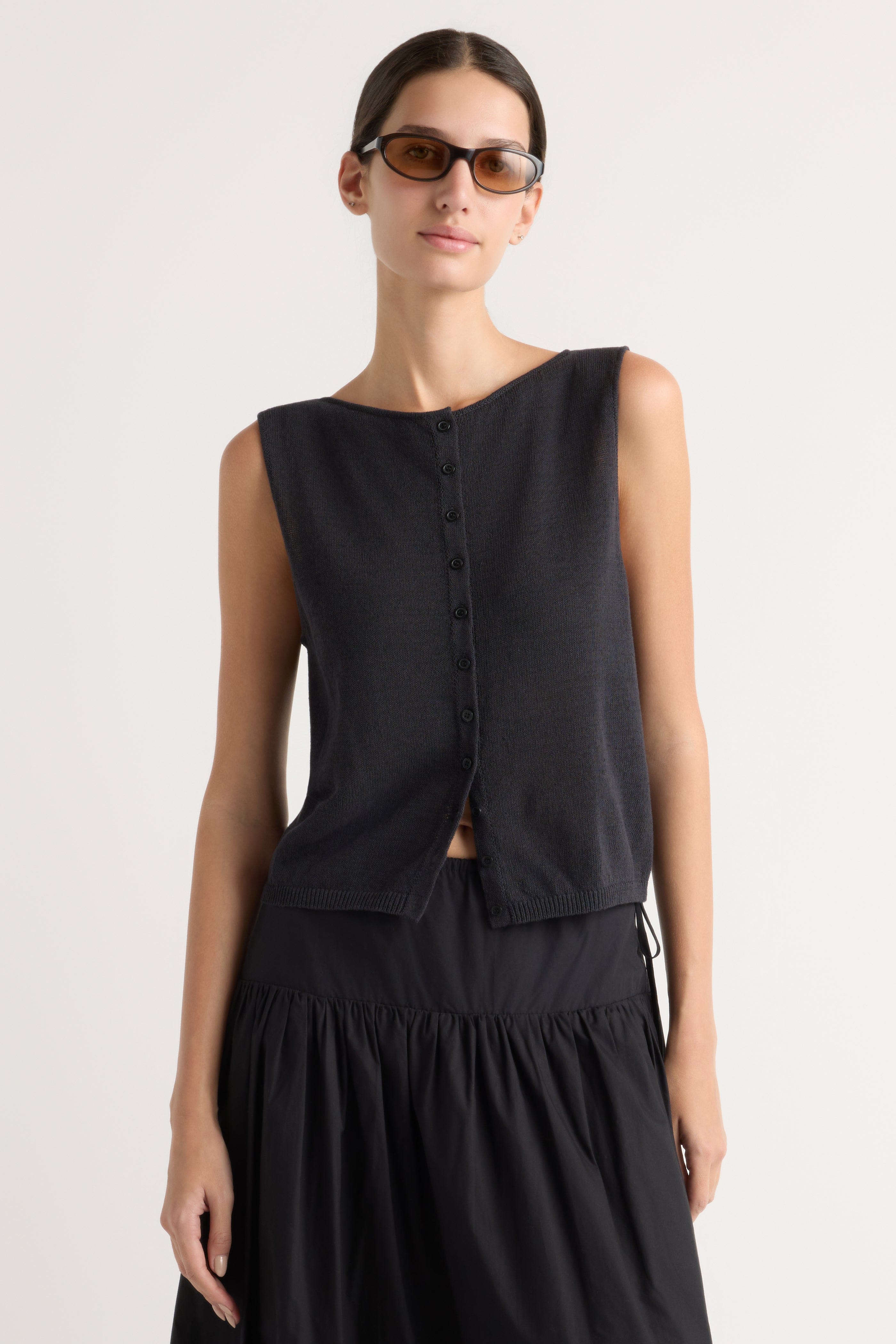 Elith Cotton-Linen Button Knit Vest