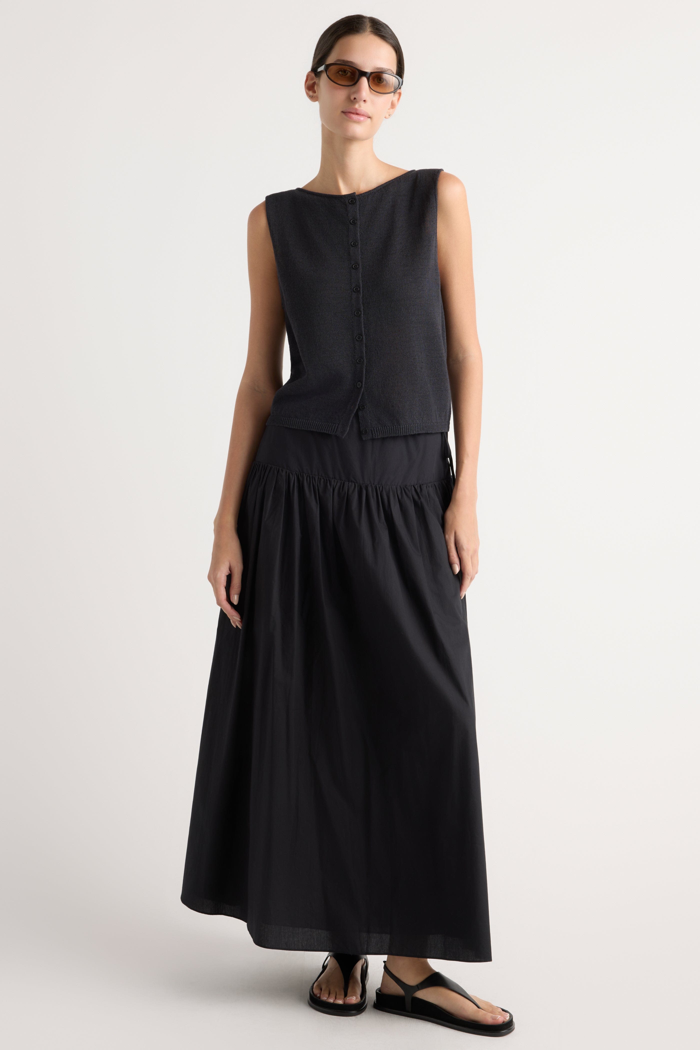 Elith Cotton-Linen Button Knit Vest Charcoal Black / 1X