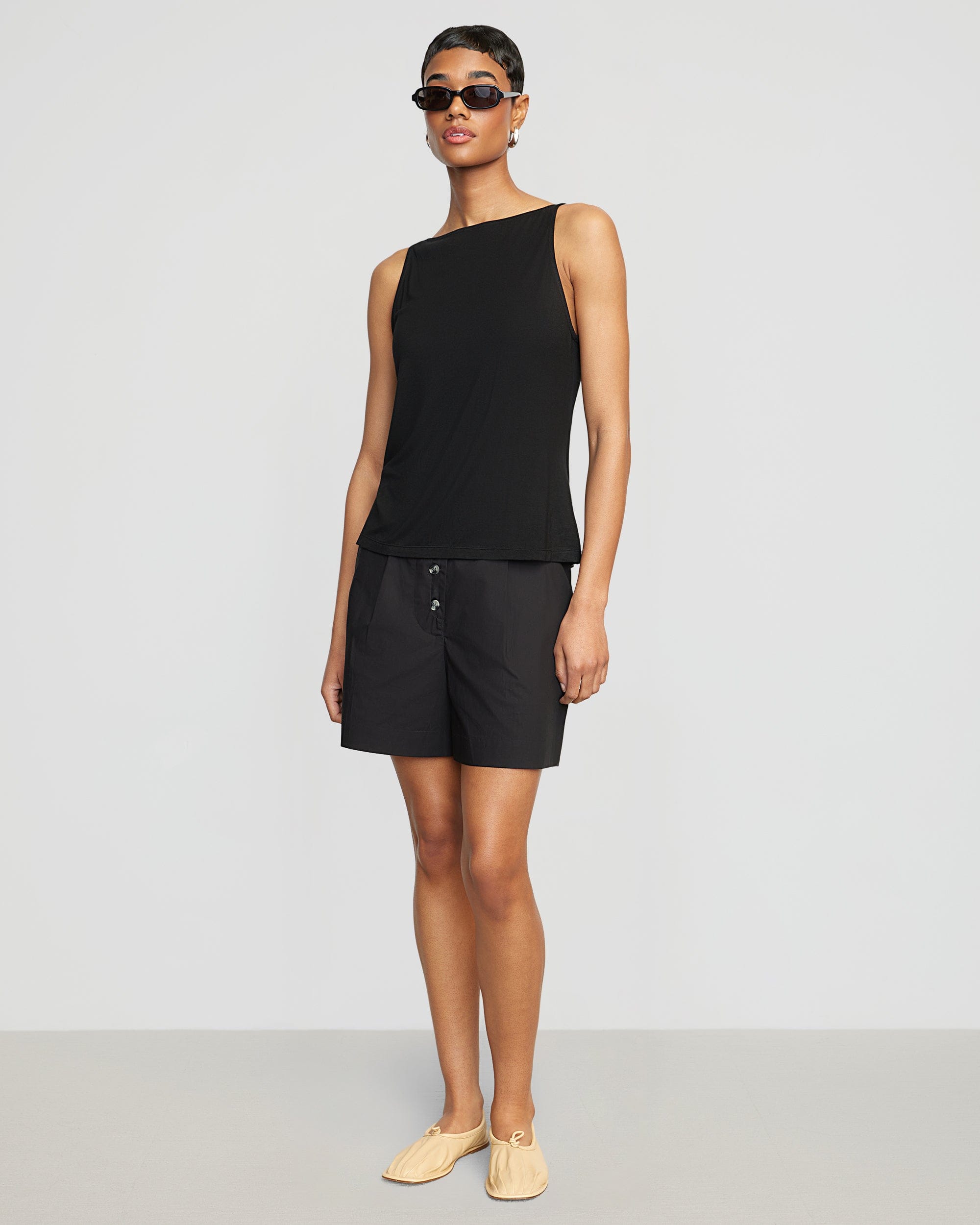 【１着でも送料無料】 Elsa Sleeveless Boat-Neck Tank トップス