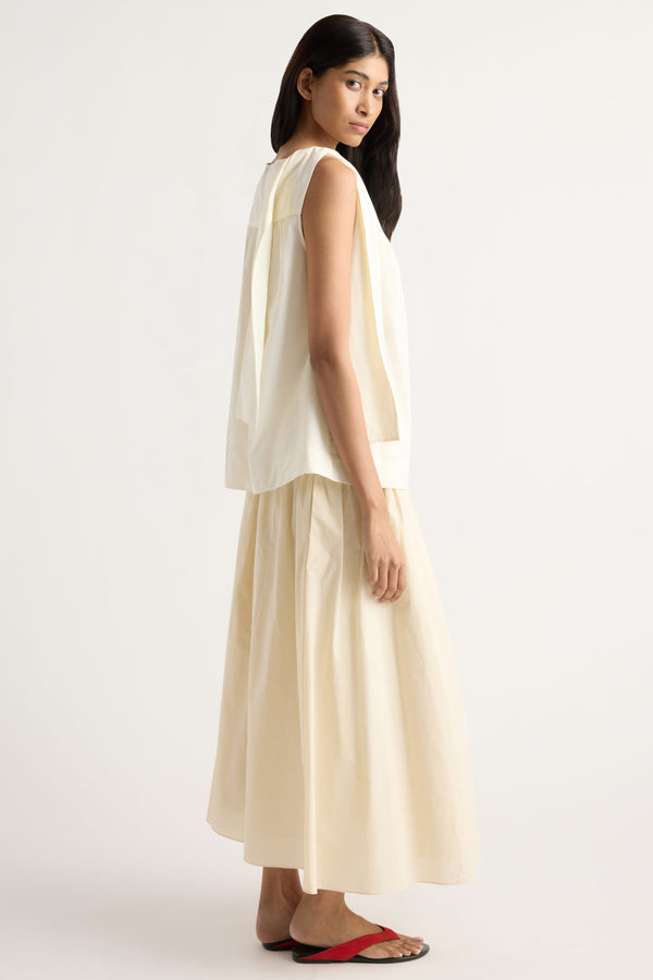 slim fit dress slacks The Perfect Romantic Fall Look