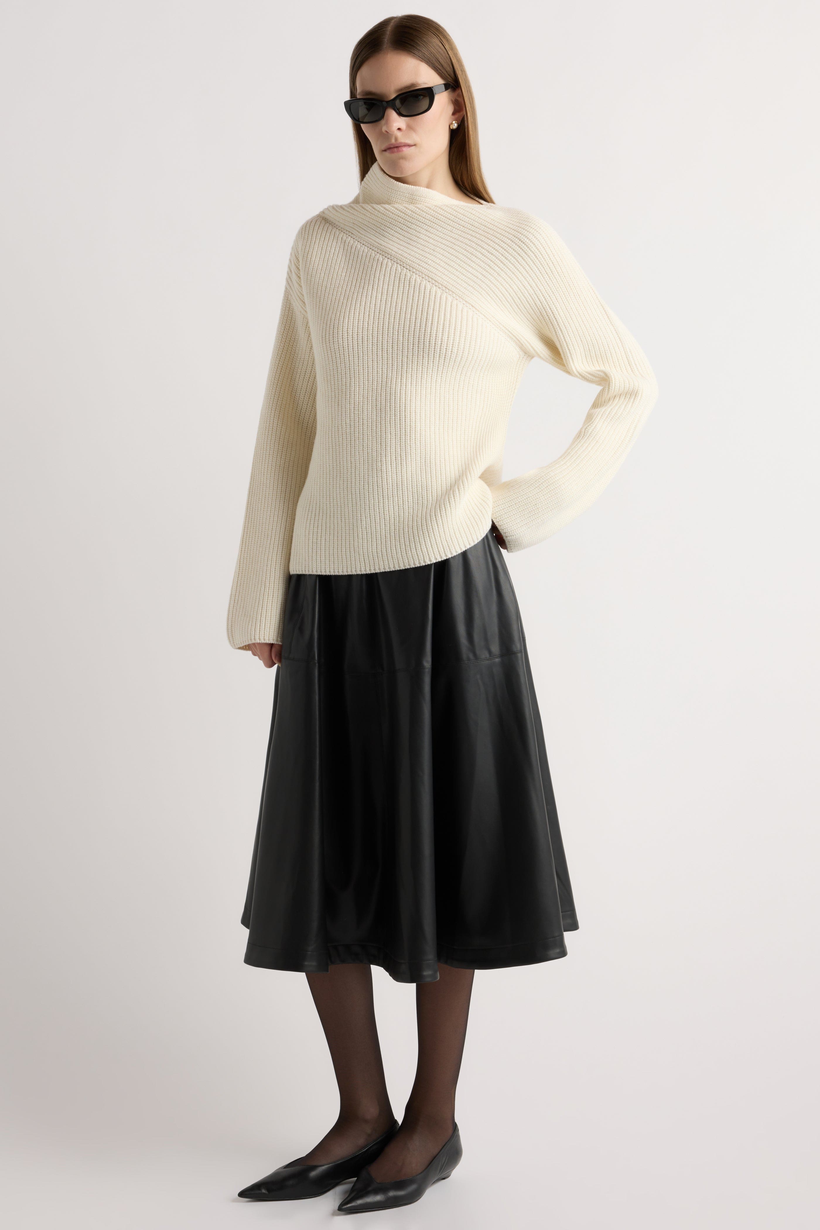 harlow-vegan-leather-flare-