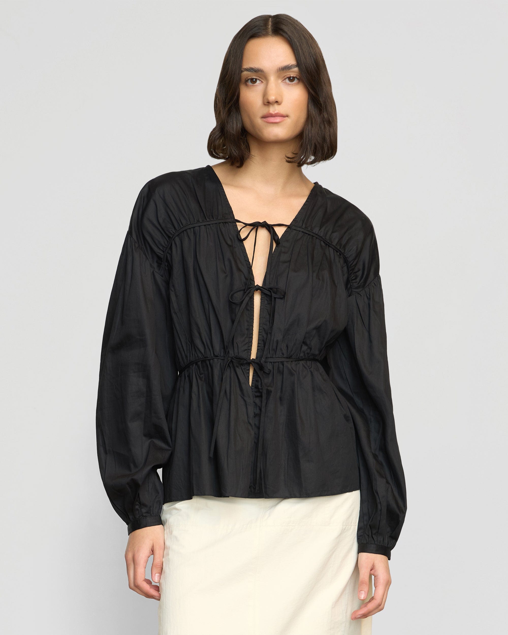 soft tie blouse black 完売品 Hira Tie-Front Organic Cotton Blouse
