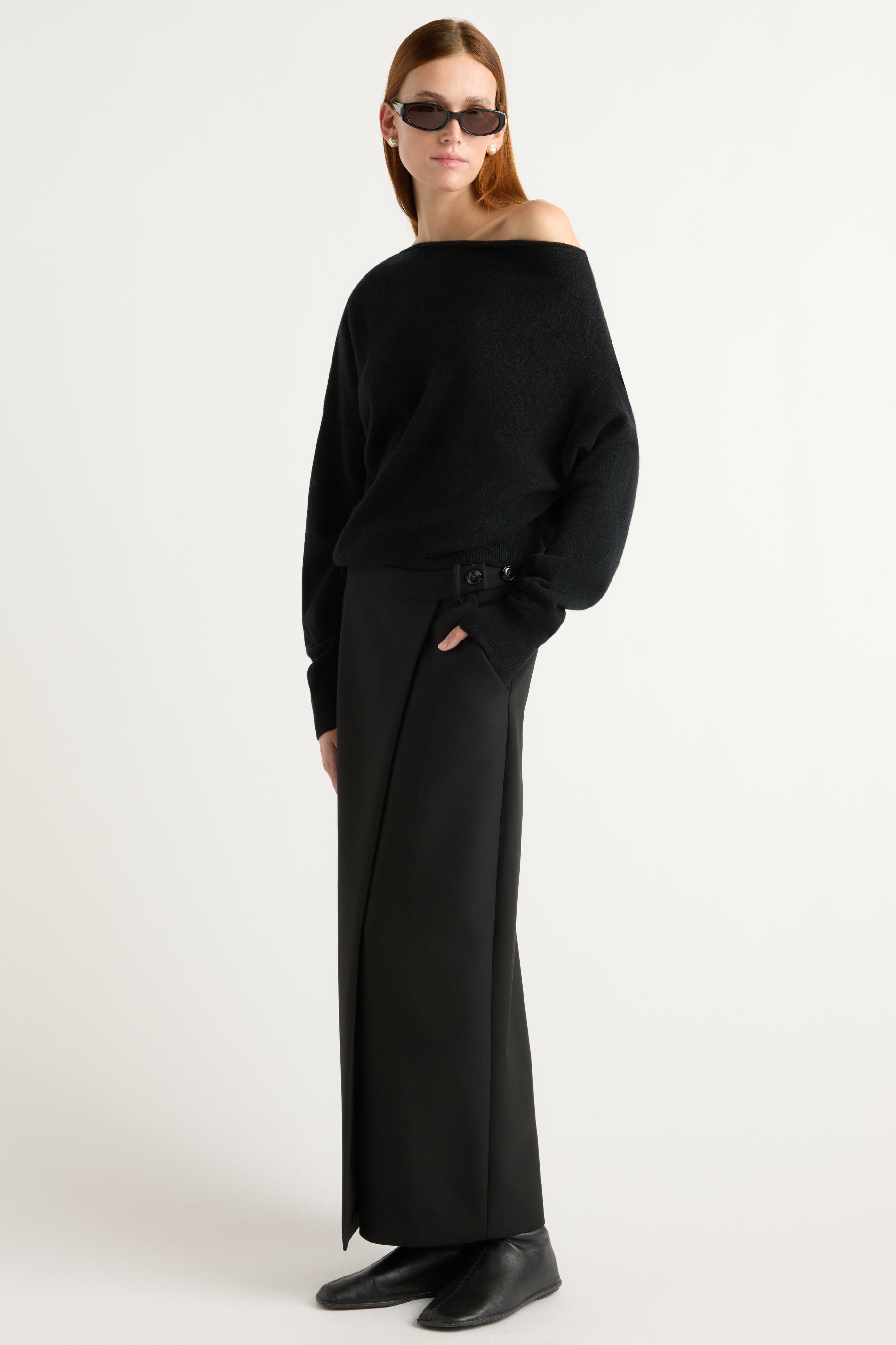 lan-cashmere-off-shoulder-