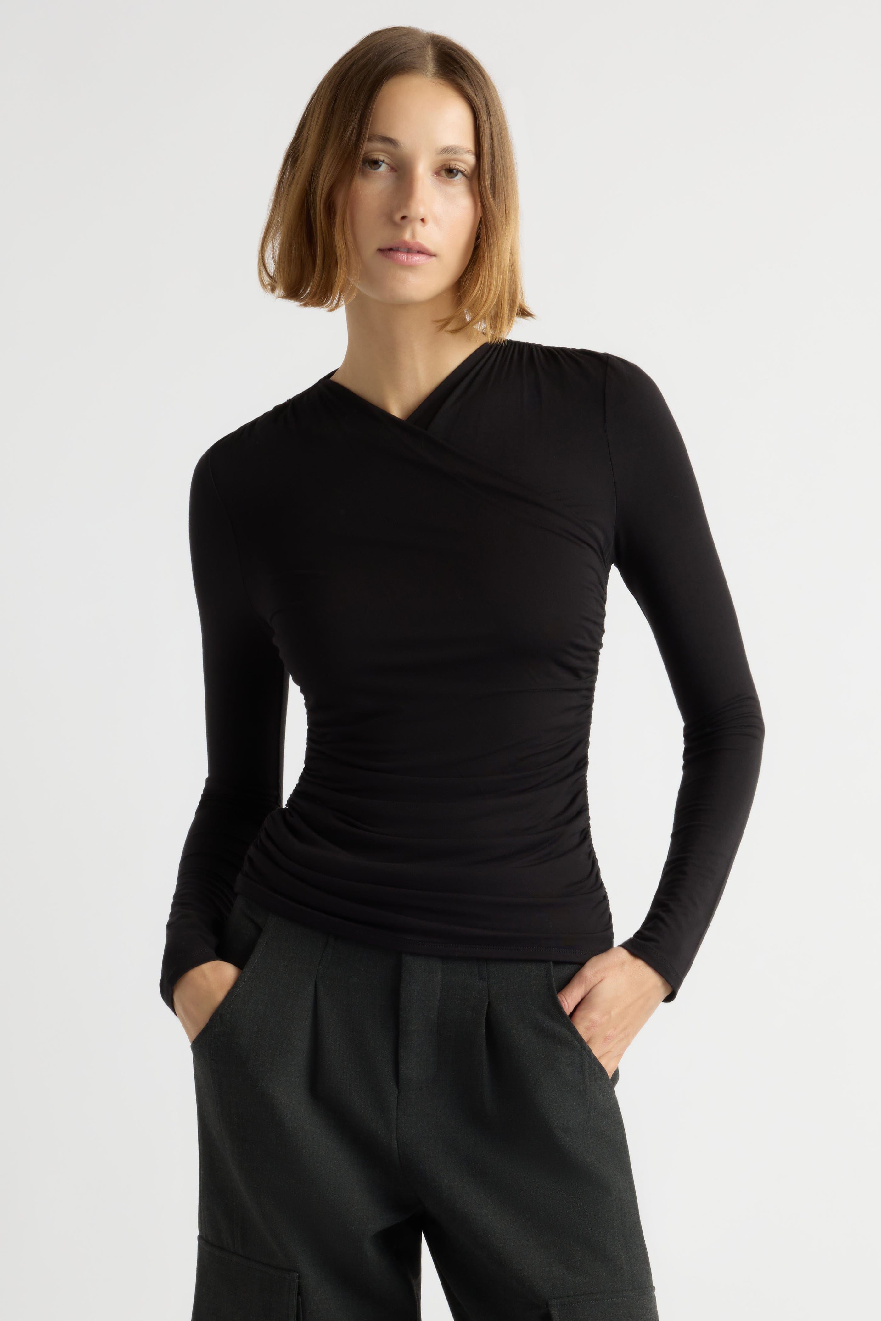 LAZYSLAY ベロアライントップス　ブラック Lilou Wrap-Neck Long-Sleeve Tee