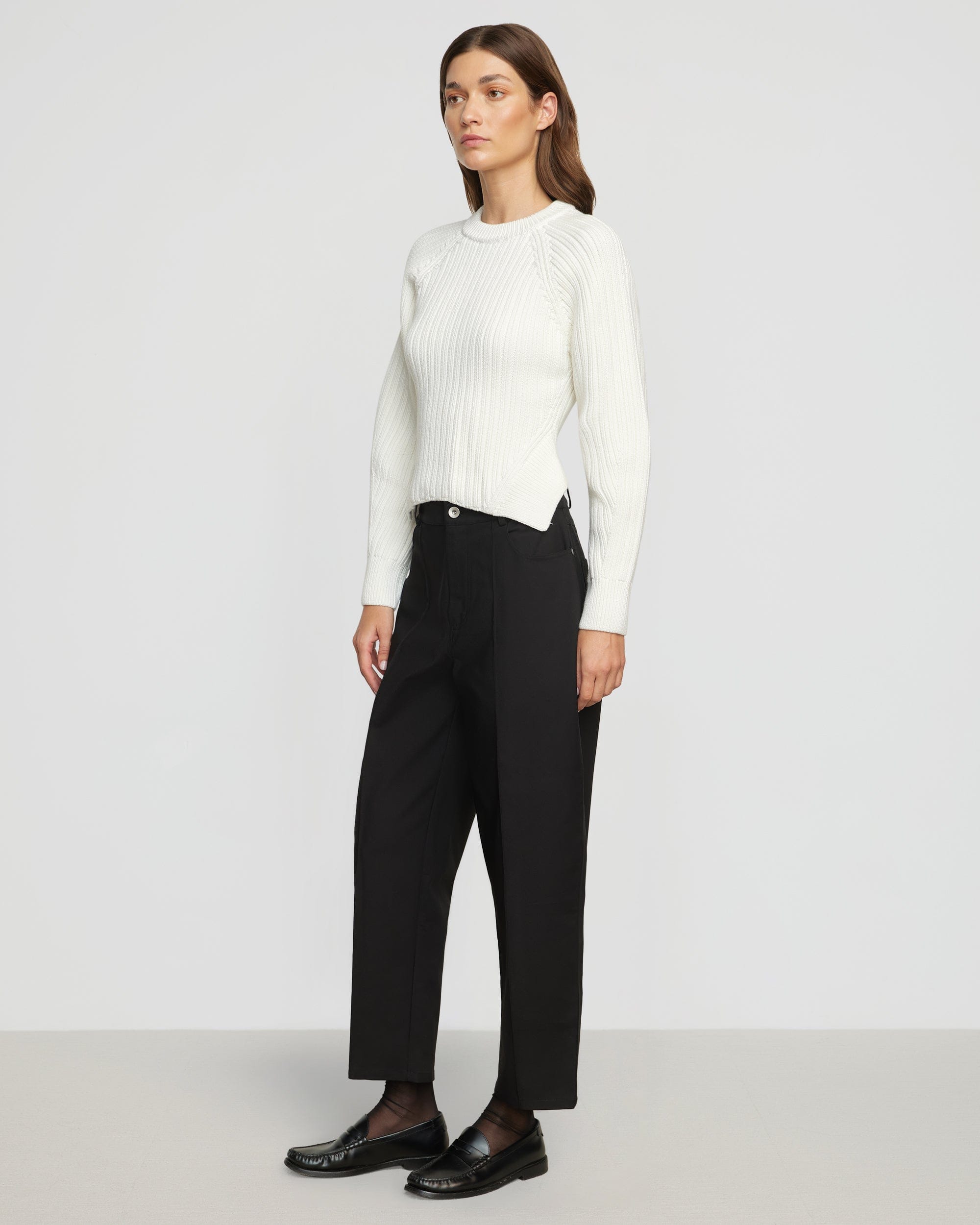 lucy-pin-tuck-barrel-leg-pant-