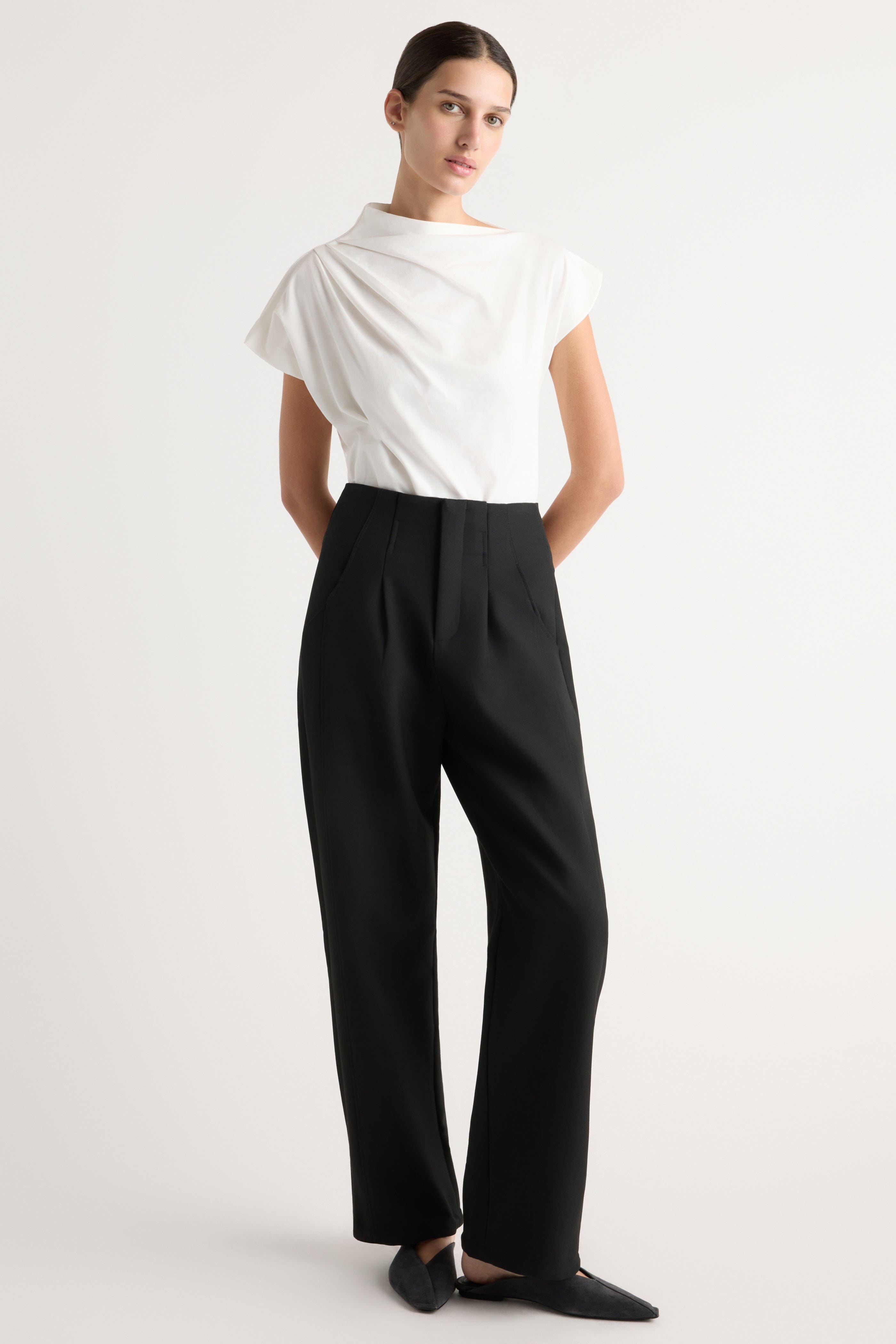 lynda-tailored-no-pocket-pant-