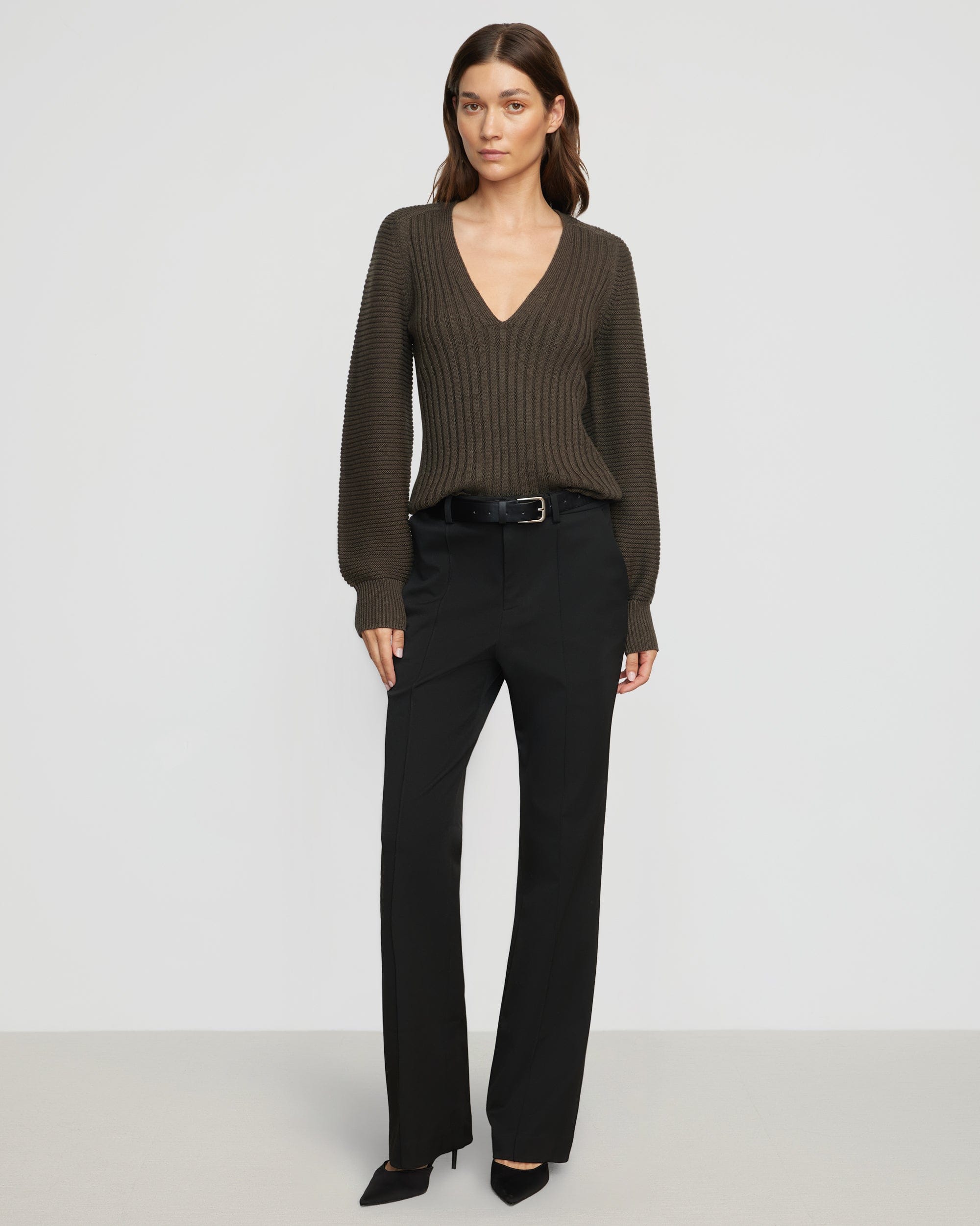 Noora Front-Seam Flare Pant