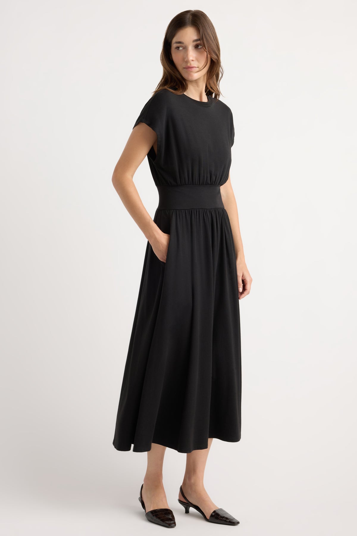 jersey black midi dress Prima at Modern Citizen rosalie bustier midi dress Mersea Women's Daisy Eyelet This is the dress Size:UK 14 (In-Rental)