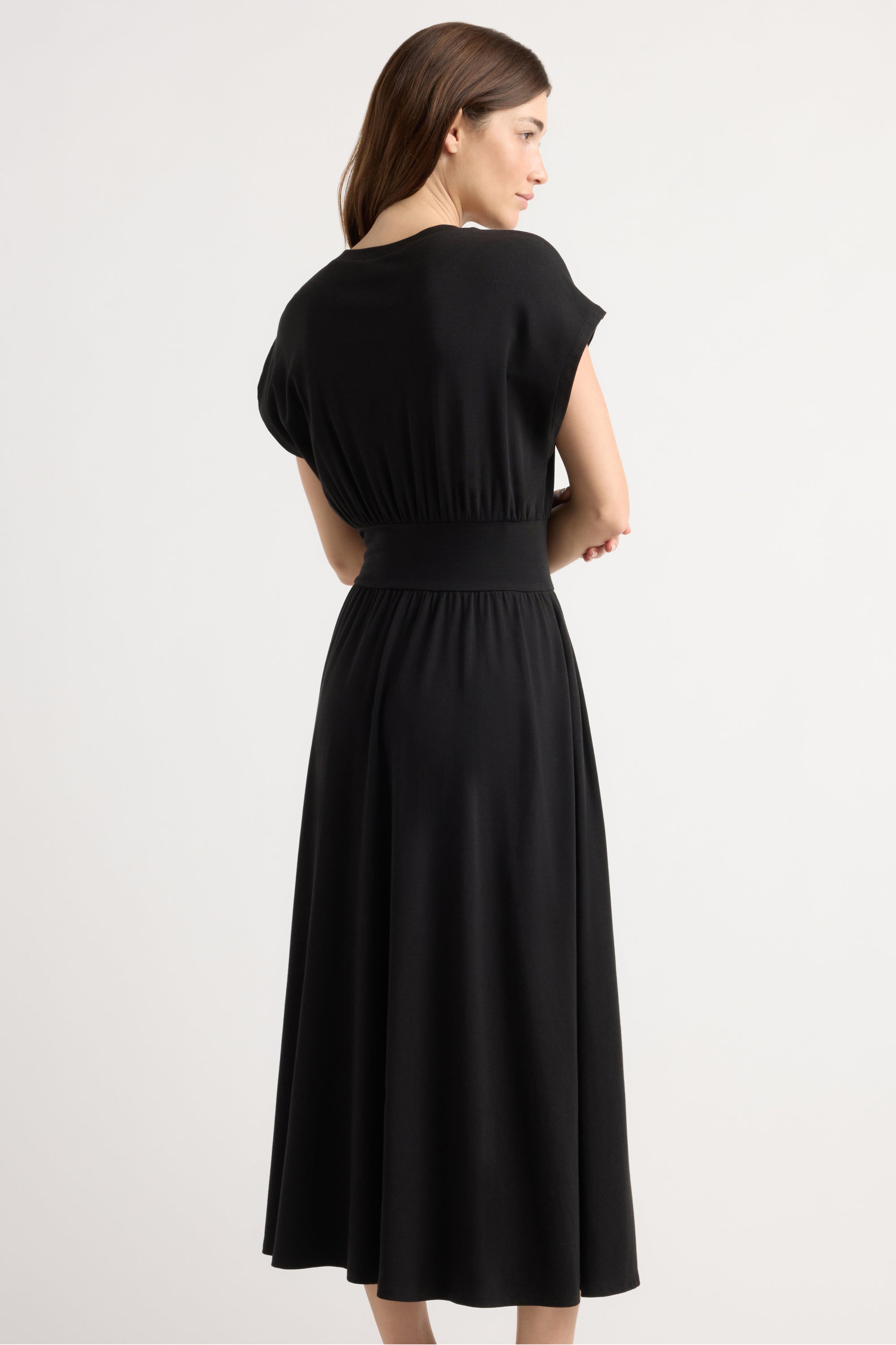 black midi dress jersey Jersey Midi Dress With Dolman Short Sleeves In Black