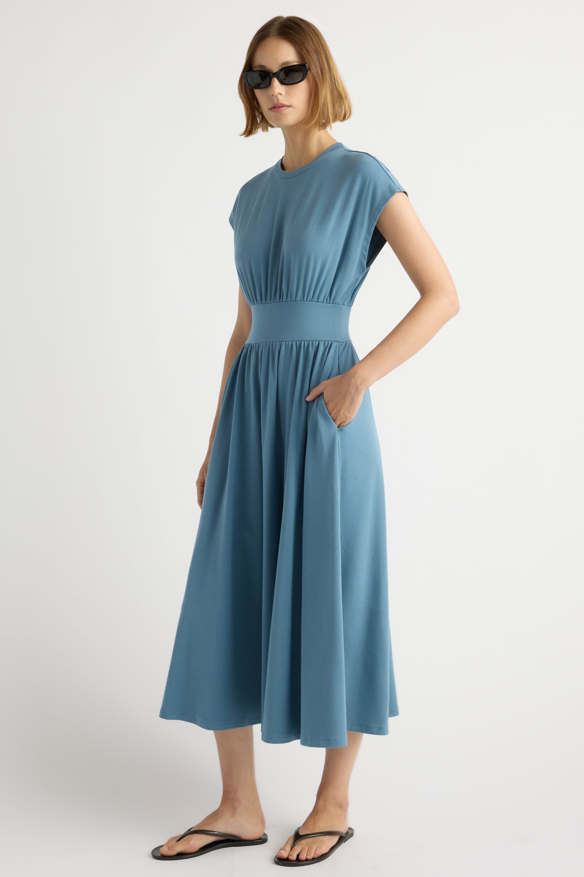 Prima Jersey Midi Dress Dusty Blue / Regular / M Prima Jersey Midi Dress Dusty Blue / Regular / M