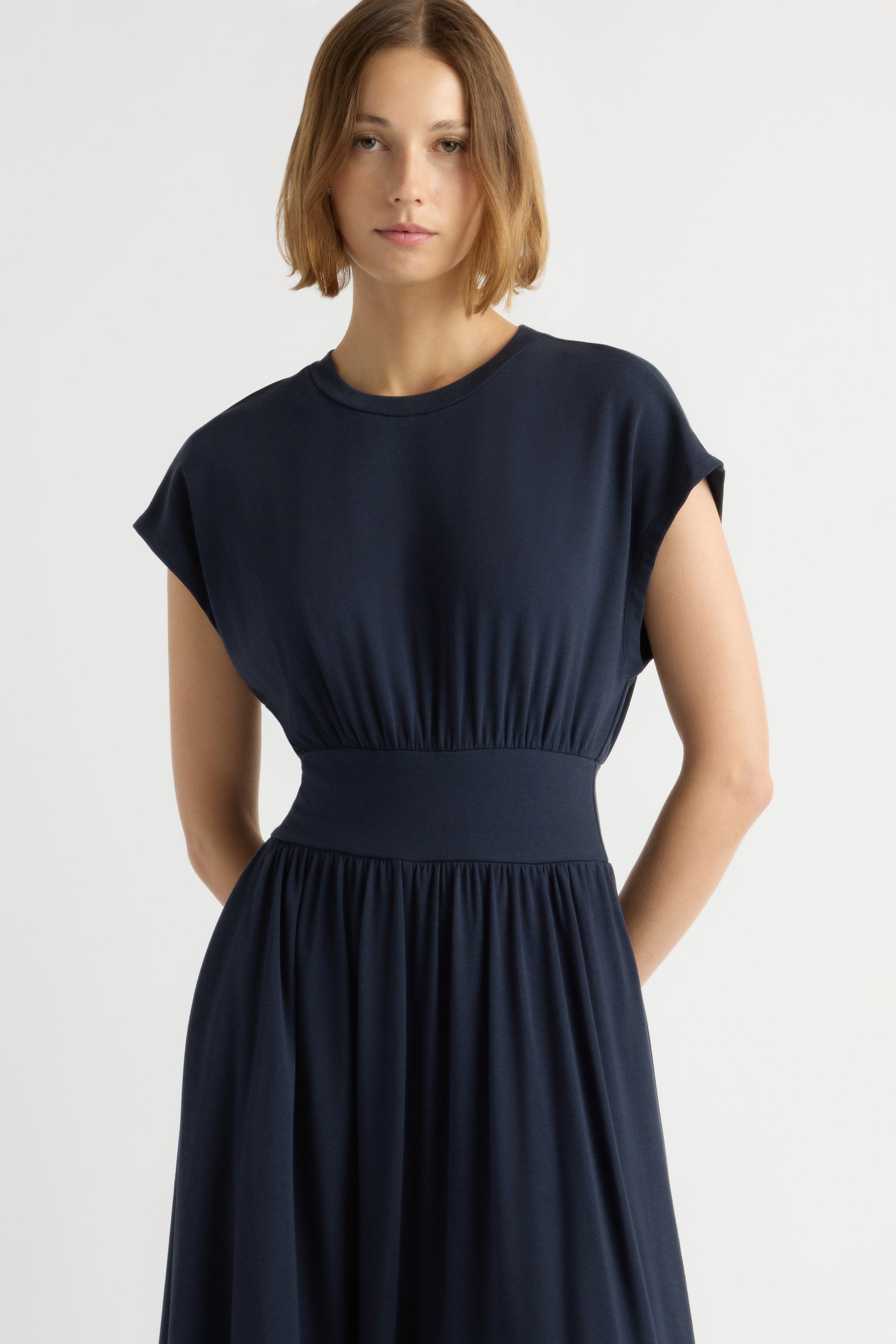 Prima Jersey Midi Dress Navy / Regular / XS Prima Jersey Midi Dress Navy / Regular / XS