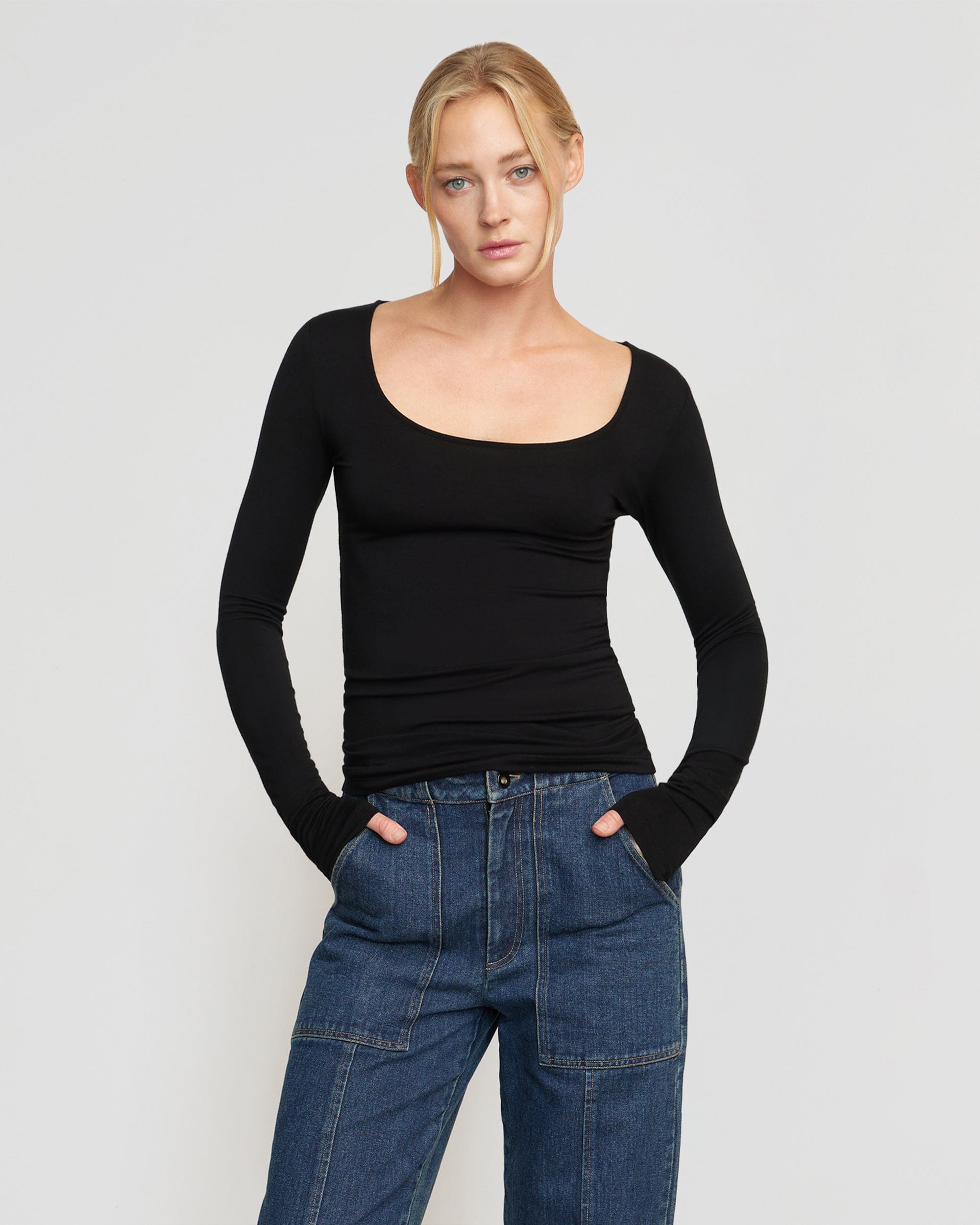 long sleeve scoop neck tee