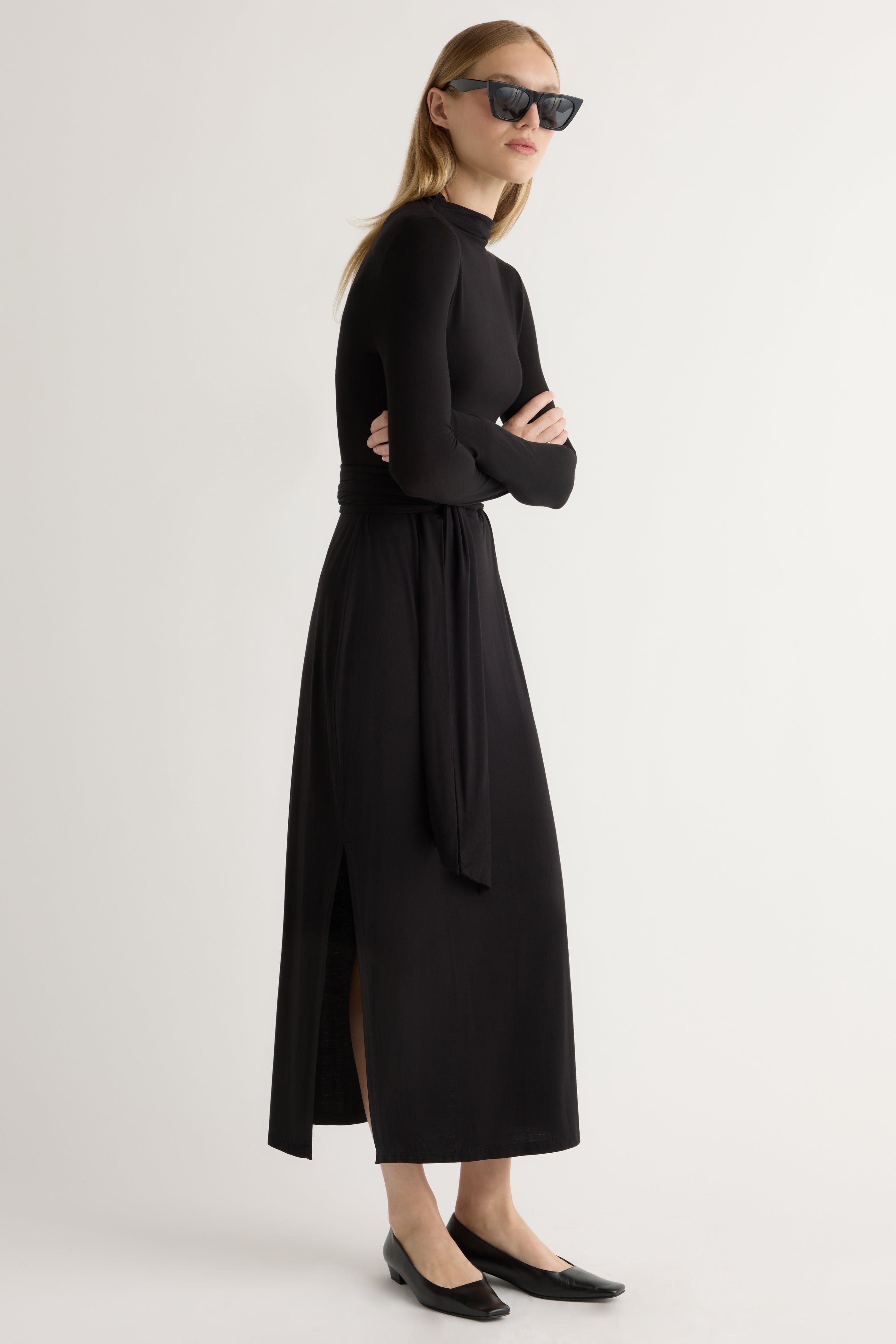 Vero Tie-Front Long-Sleeve Dress