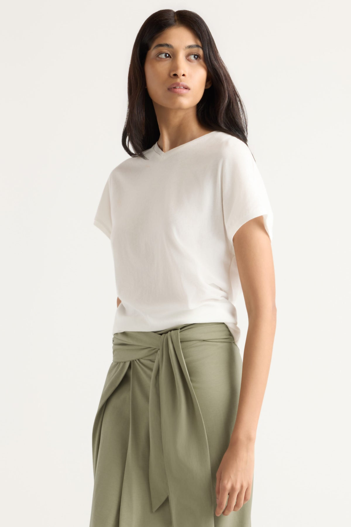 Willa Organic Cotton V-Neck Tee