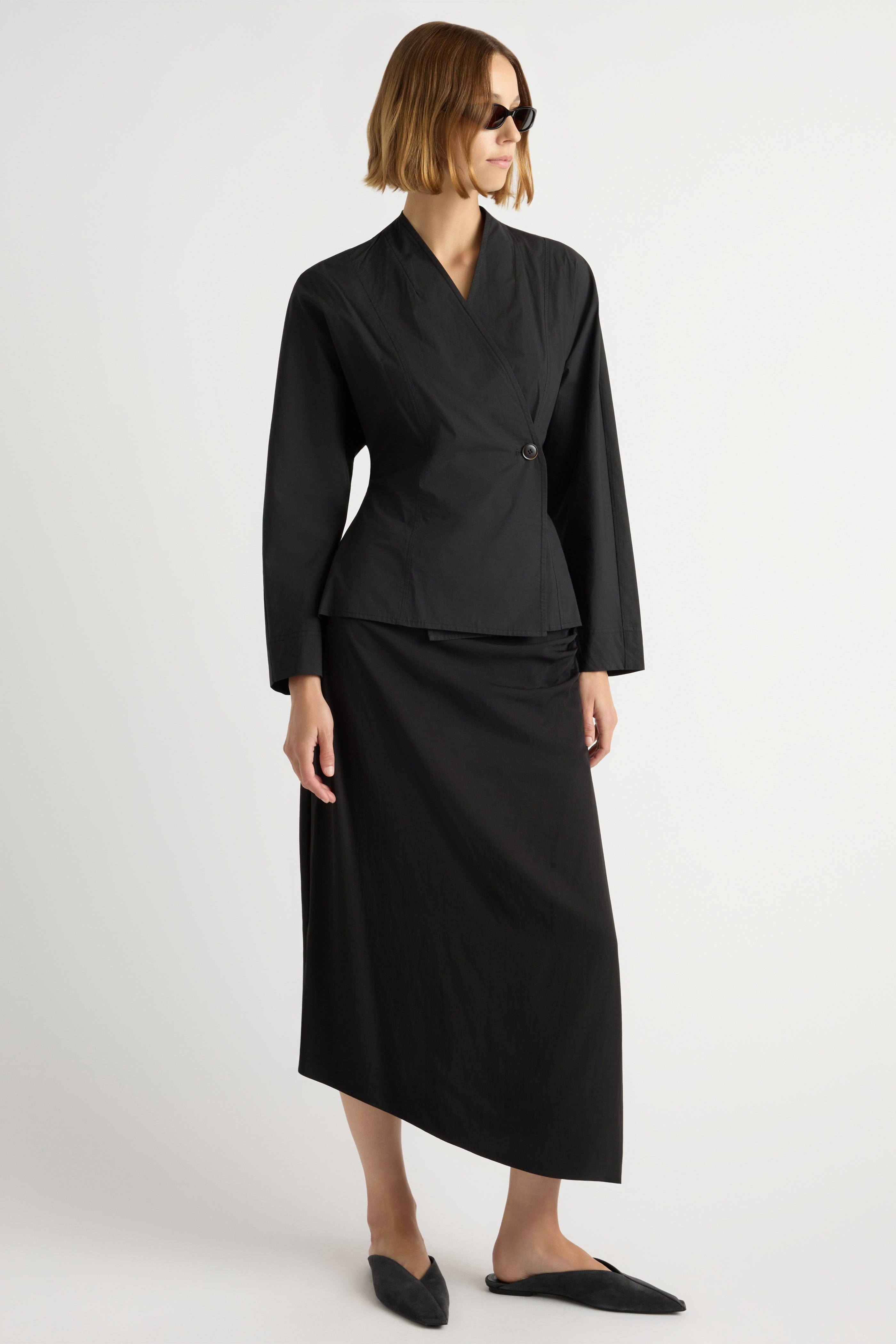 zainab-sculpted-cotton-wrap-